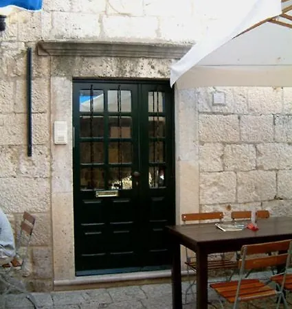Design - Old Town